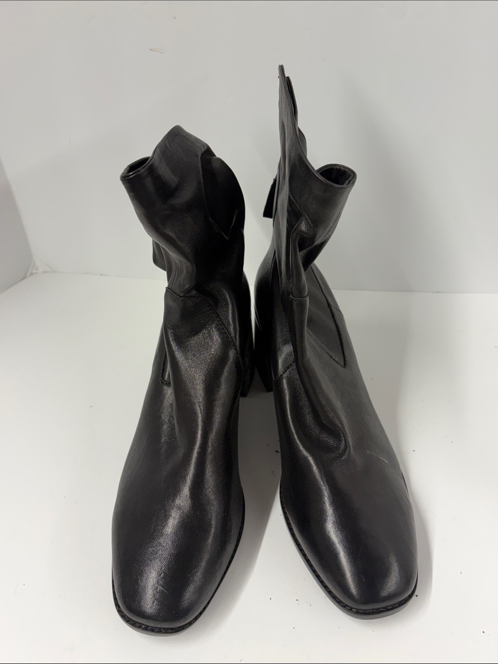 Used Kelsi Dagger Brooklyn Women’s Island Black Leather Booties Size 10